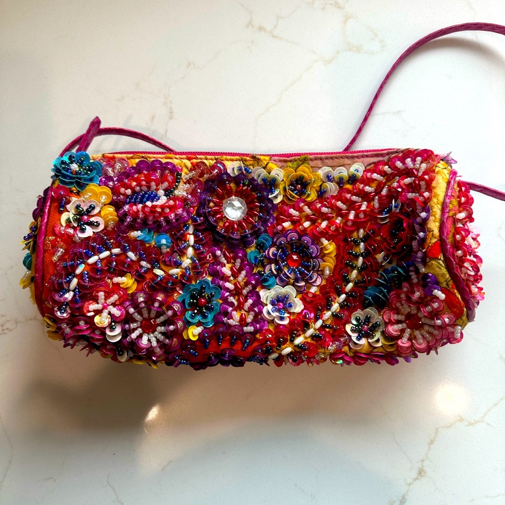 Laura Lee Designs Handbag Beaded Sequin Floral Design brand new never used